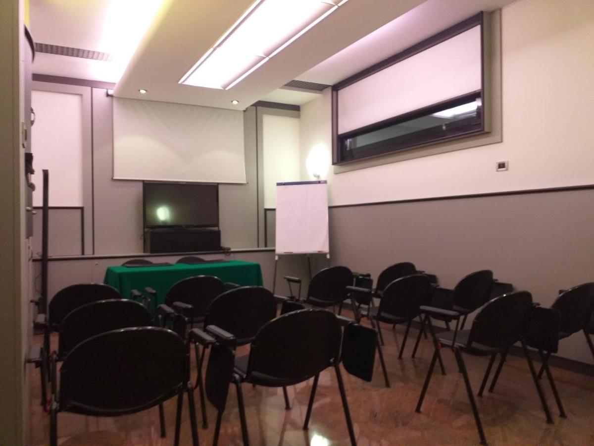 פאדובה Sure Hotel By Best Western Milano מראה חיצוני תמונה
